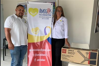 Donación de 3 abanicos a la Asociación de amigas y amigos por el síndrome de Down AMIXSDOWN
